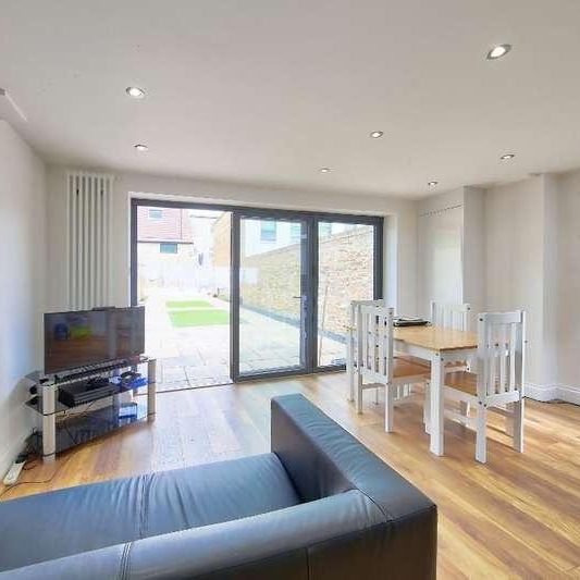 Kingston Road, South Wimbledon, SW19 - Photo 1