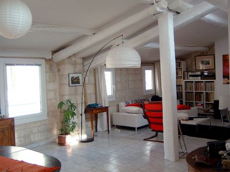 A LOUER AVIGNON INTRA MUROS ( 84000 ) : Appartement Avignon 3 pièces - 82m2 - climatisé - dernier étage !, - Photo 3