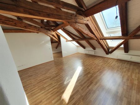 Geförderte Dachgeschosswohnung im 2. Stock mit 62 m² - Photo 3