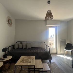 Appartement meublé type 1 bis de 26 m2 balcon et parking. - Photo 2