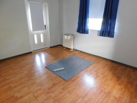 40 Edinburgh Park, Omagh, BT79 0DN - Photo 2