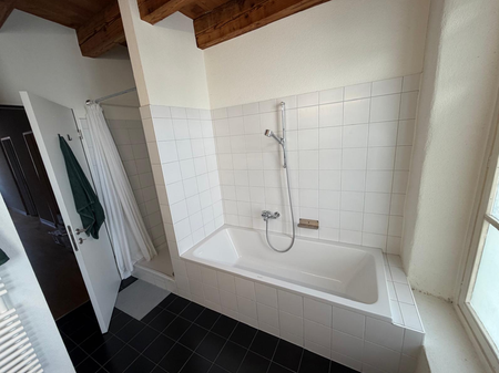 3,5 Zimmer-Duplexwohnung im Herzen von Nidau - Photo 4