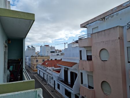 Apartamento T2 em Vila Real de Santo António-Arrendamento Temporário - Photo 4