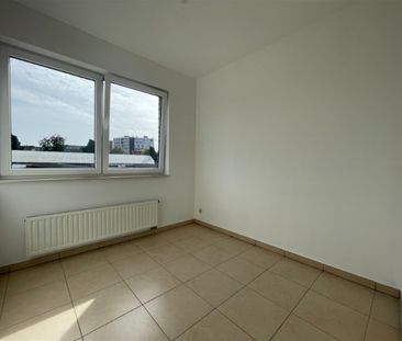 Appartement met 2 slaapkamers in centrum Aalst te huur - Photo 2
