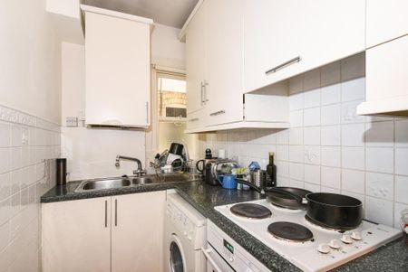 Studio to rent - Photo 4