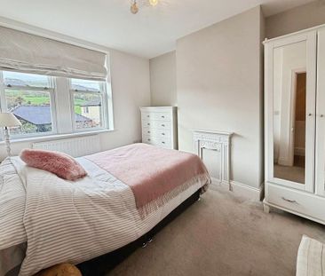 3 bedroom terraced house to rent - Photo 6