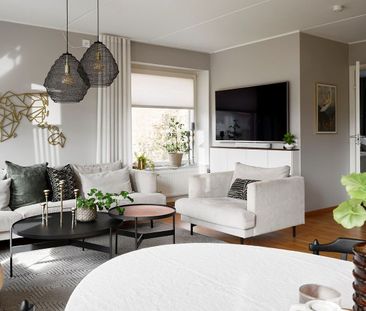 Ingeborg Hammarskjölds Gata, Göteborg - Photo 1