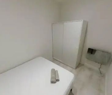 Piso de alquiler en Calle de Los Fundadores, Fuente del Berro - Photo 3