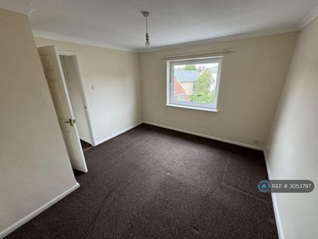 3 bedroom maisonette to rent - Photo 5