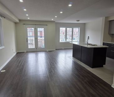 For Lease - 25 Daylight Street, Brampton, Ontario - Photo 5