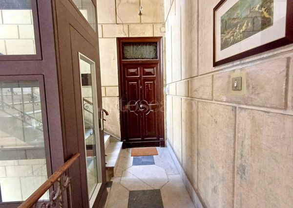 Casa a Palermo in Via XII Gennaio