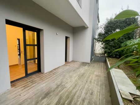 Location Appartement 2 pièces 42m² - Photo 3