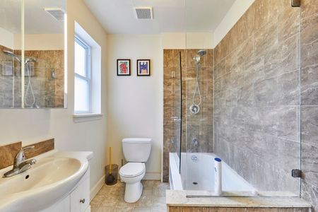For Lease - 92 Dixon Avenue, Toronto, Ontario - Photo 2