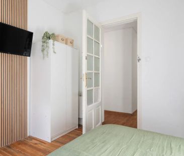 Room in a shared 5-bedroom apartment for rent in Colina. - Foto 5