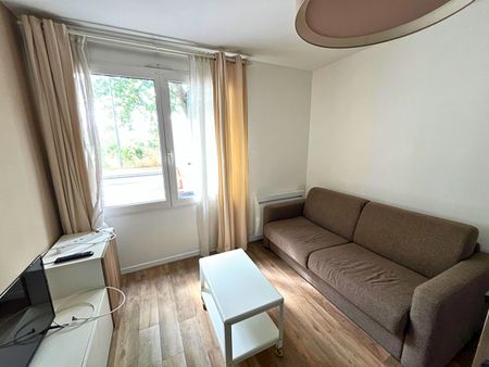 Location Appartement 1 pièce 19m² - Photo 2