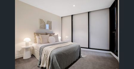 Park Avenue Elegance Meets Premier Melbourne Living - Photo 2