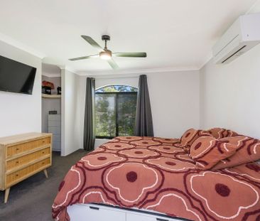 Coastal Entertainer - Photo 5