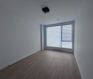 430 Boul. du Bord de l'Eau - Photo 1