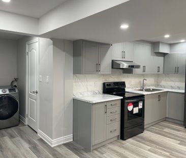 For Lease - 69 Gardenbrooke Trail, Brampton, Ontario - Photo 4