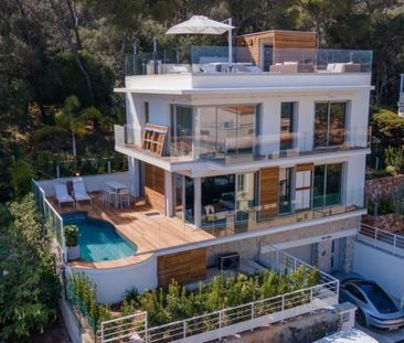 Nice - Villa moderne – 3 suites – Piscine chauffée - Photo 1