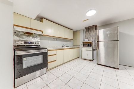 For Lease - 96 Mary Pearson Drive, Markham, Ontario - Photo 3