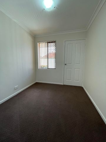 1/7 Batt Court, Noranda WA 6062 - Villa For Rent | Domain - Photo 4