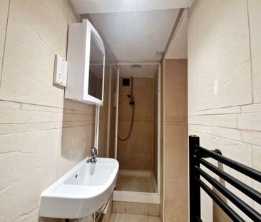 Studio Flat, Birch Polygon, M14 - Photo 6