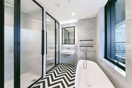 Stylish two bedroom apartment in the brand new Wardian development. - Photo 4