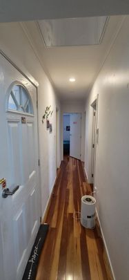 TORBAY, 3 BEDROOMS - Photo 1