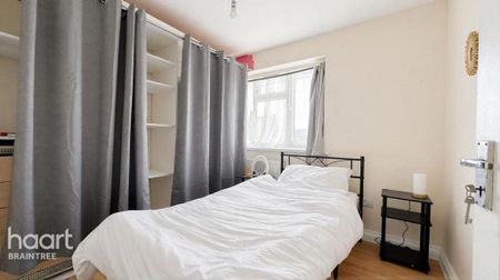 3 bedroom apartment to rent - Photo 3