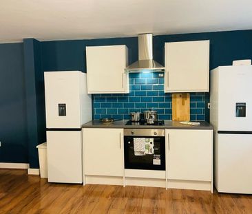 1 bedroom in a house share to rent - Photo 6