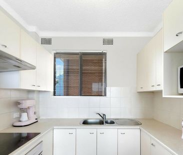 Coastal Living with Bay Views - Photo 6