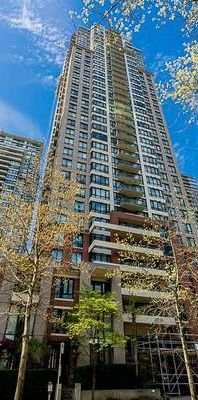 GORGEOUS 2 Bdrm unit with Stunning View in heart of Yaletown - Photo 1