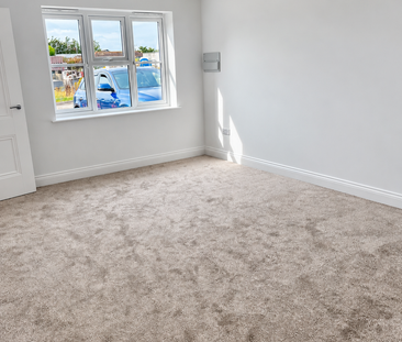 2 bedroom semi-detached house to rent - Photo 4
