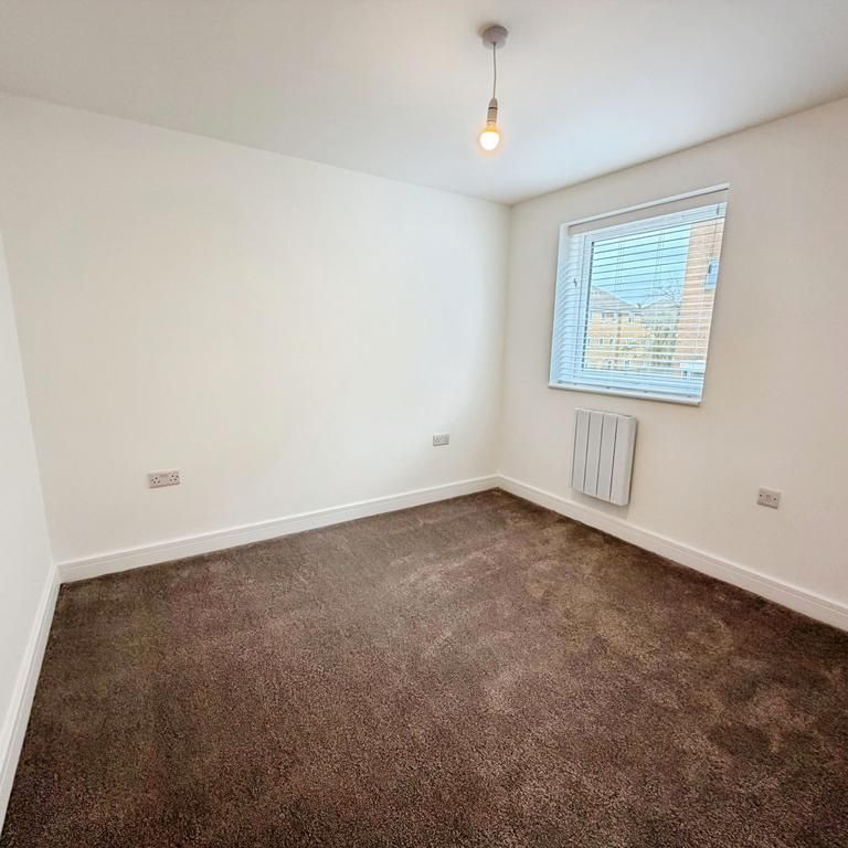 2 bedroom apartment to rent - Photo 1