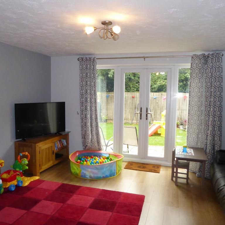 3 bedroom house to rent - Photo 1