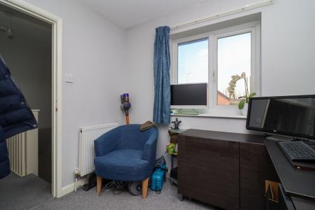 2 bedroom terraced house to rent - Photo 5