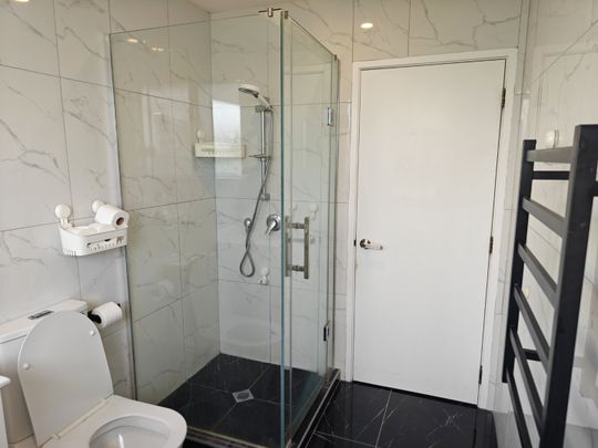 Live the Easy City Fringe Lifestyle - Photo 1