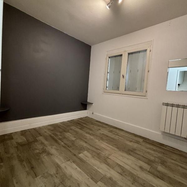 Location Appartement 2 pièces 40m² ST CYR SUR LOIRE 37540 - Photo 1