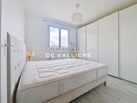 Location Appartement 3 pièces 60m² NANTERRE 92000 - Photo 3