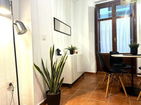 Calle Asilo de la Infancia, Valencia, Valencian Community 46001 - Photo 3