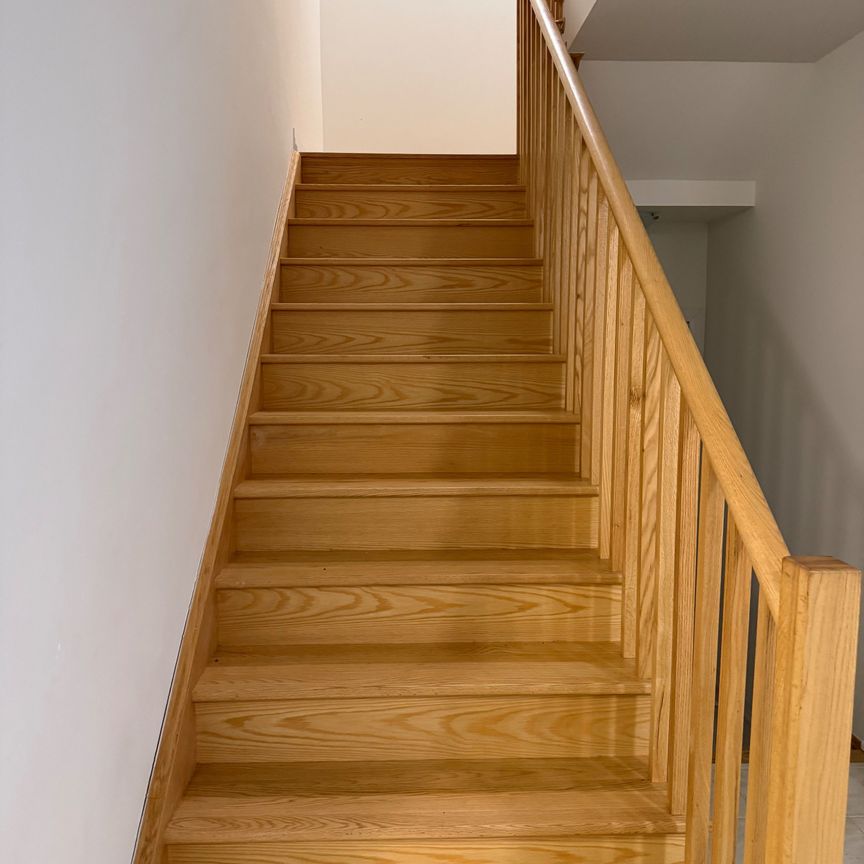 For Lease - 21 Velvet Way, Thorold, Ontario - Photo 1