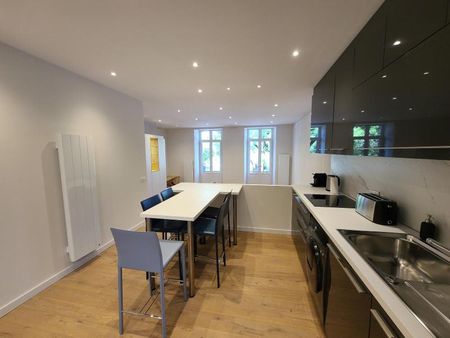 Location Appartement 2 pièces 63m² BORDEAUX 33000 - Photo 5