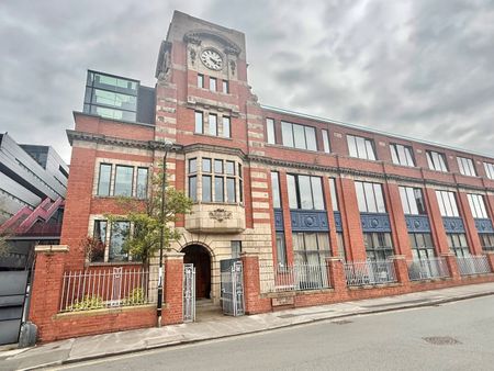 2 Bed Flat, Woodfield Road, WA14 - Photo 3