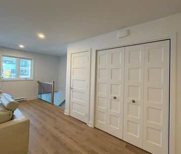 Condo occupation immédiate/ possibilité avoir électro - Photo 4