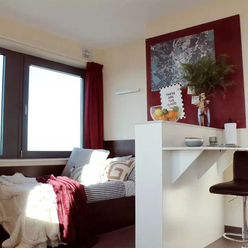 Deluxe Student Studio Apartments - Photo 1