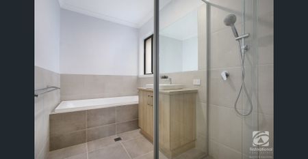 CHARMING AND LOW-MAINTENANCE LIVING IN JINDERA - Photo 5