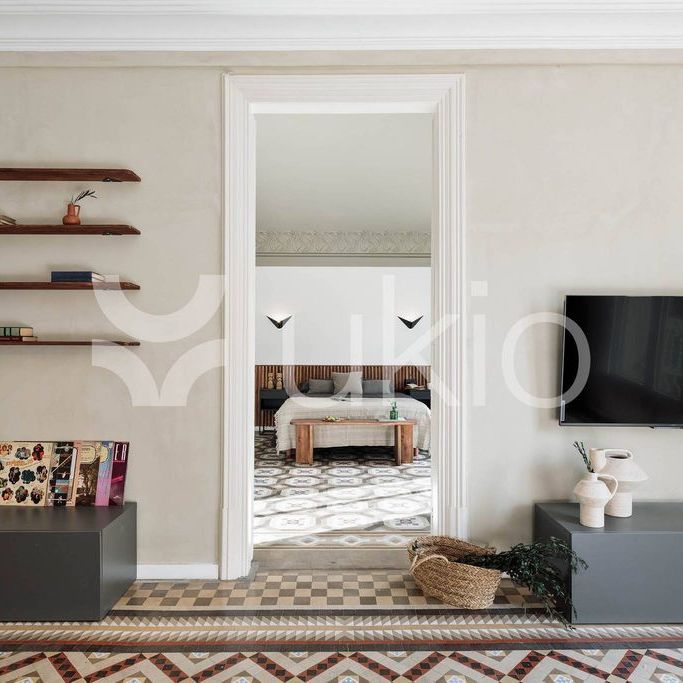 5 room luxury Apartment for rent in Barcelona, Spain - Photo 1