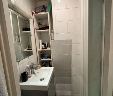 STUDIO VIDE 32.98m² - Photo 1