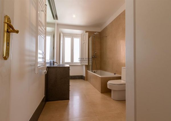 Apartamento T4 em Lisboa